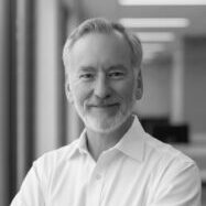 Gustavo Collantes Headshot